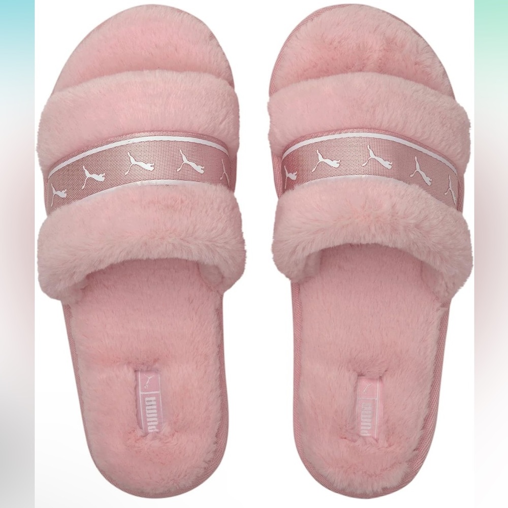 NWT - PUMA Fluff Slides - Size 9